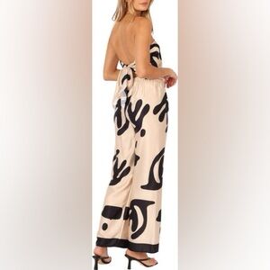 Petal & Pup Black and Cream Patterned set